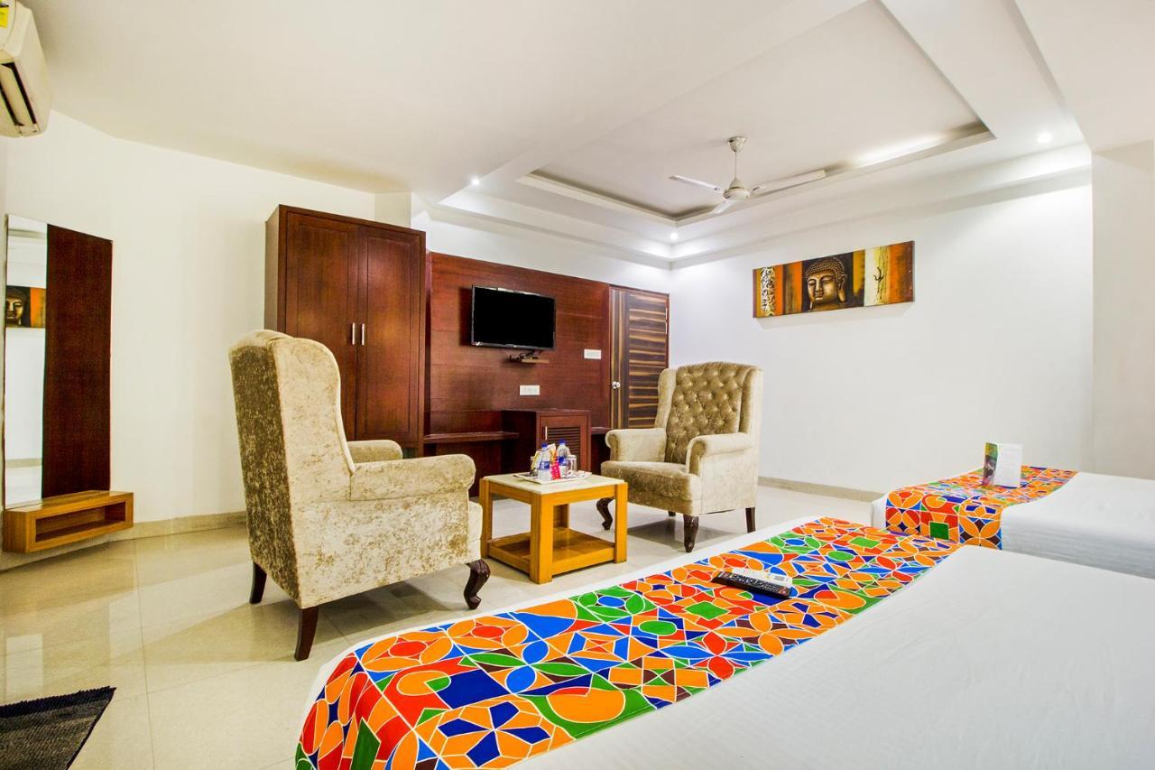 Fabhotel Star Delhi Airport Нью-Делі Екстер'єр фото